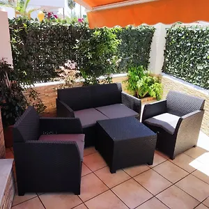 https://alojamiento-los-corrales.es-andalucia.com
